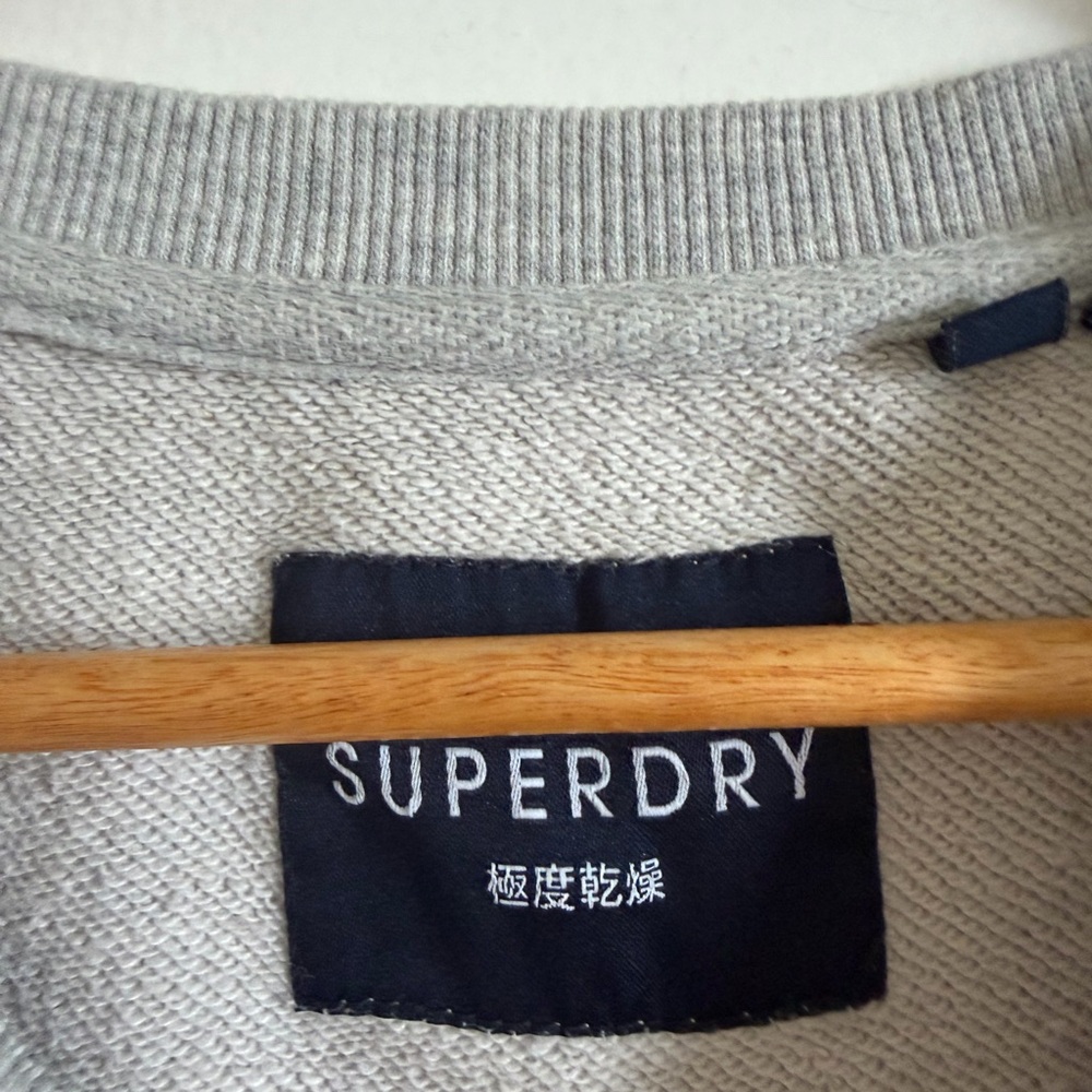 Superdry Appliqué Serif Loopback Crew Sweatshirt size 8 EUC - Picture 11 of 12